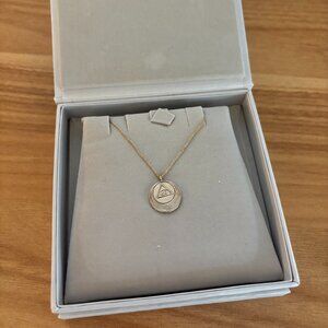 Laura Lee solid gold silver necklace sunbeamsjess